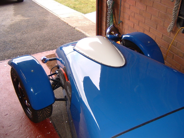 Pinto Thru Bonnet With Bulge